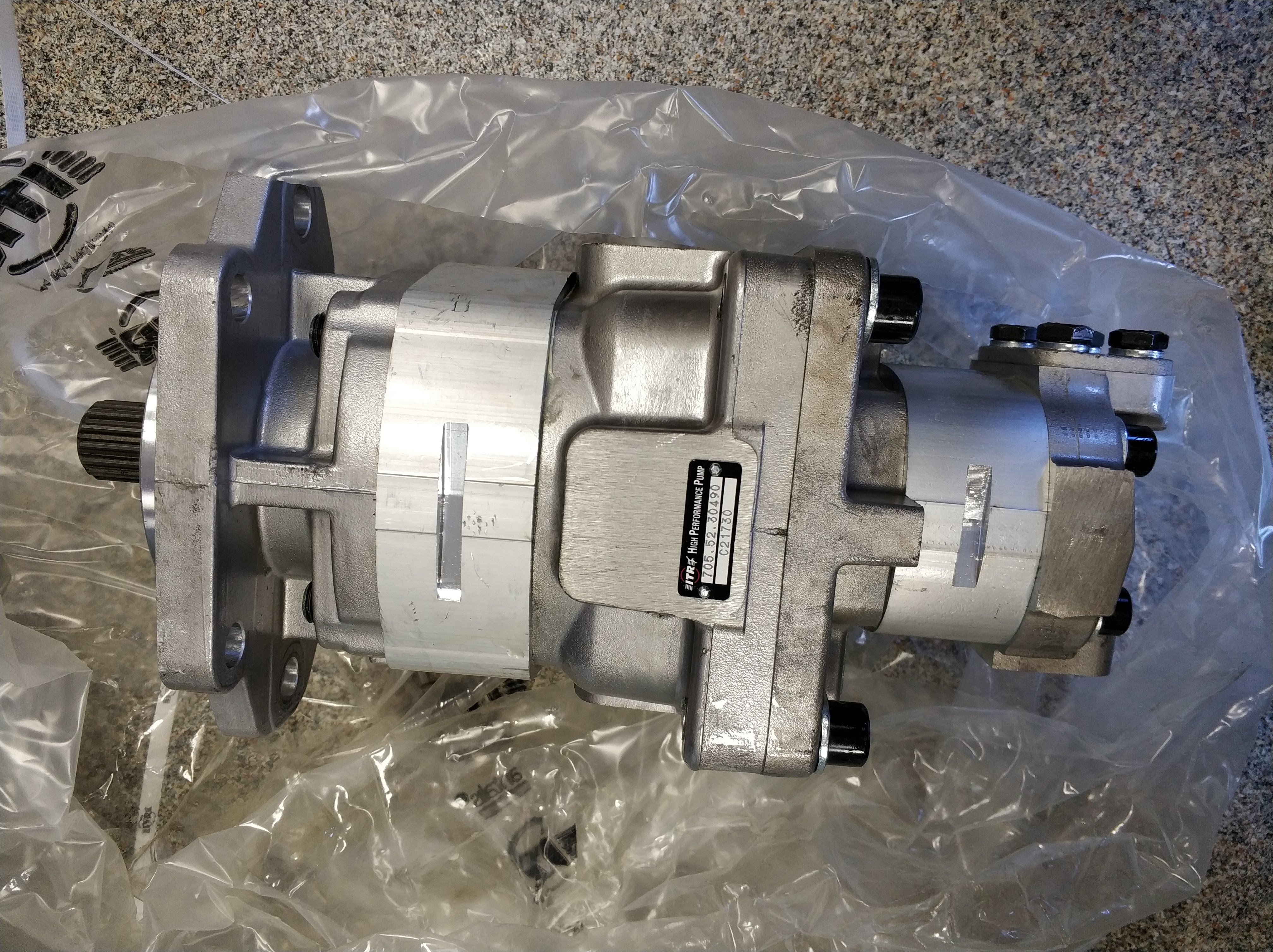 Hydraulic gear pump  ITR 705-52-30490