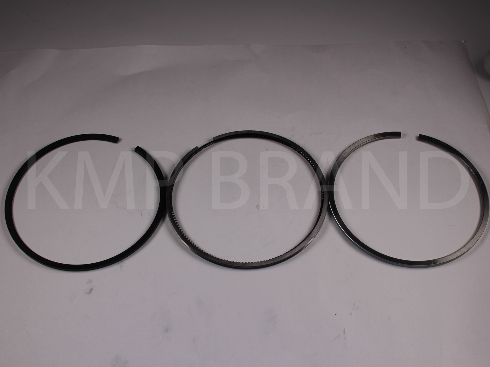 Piston rings kit KMP 4089644