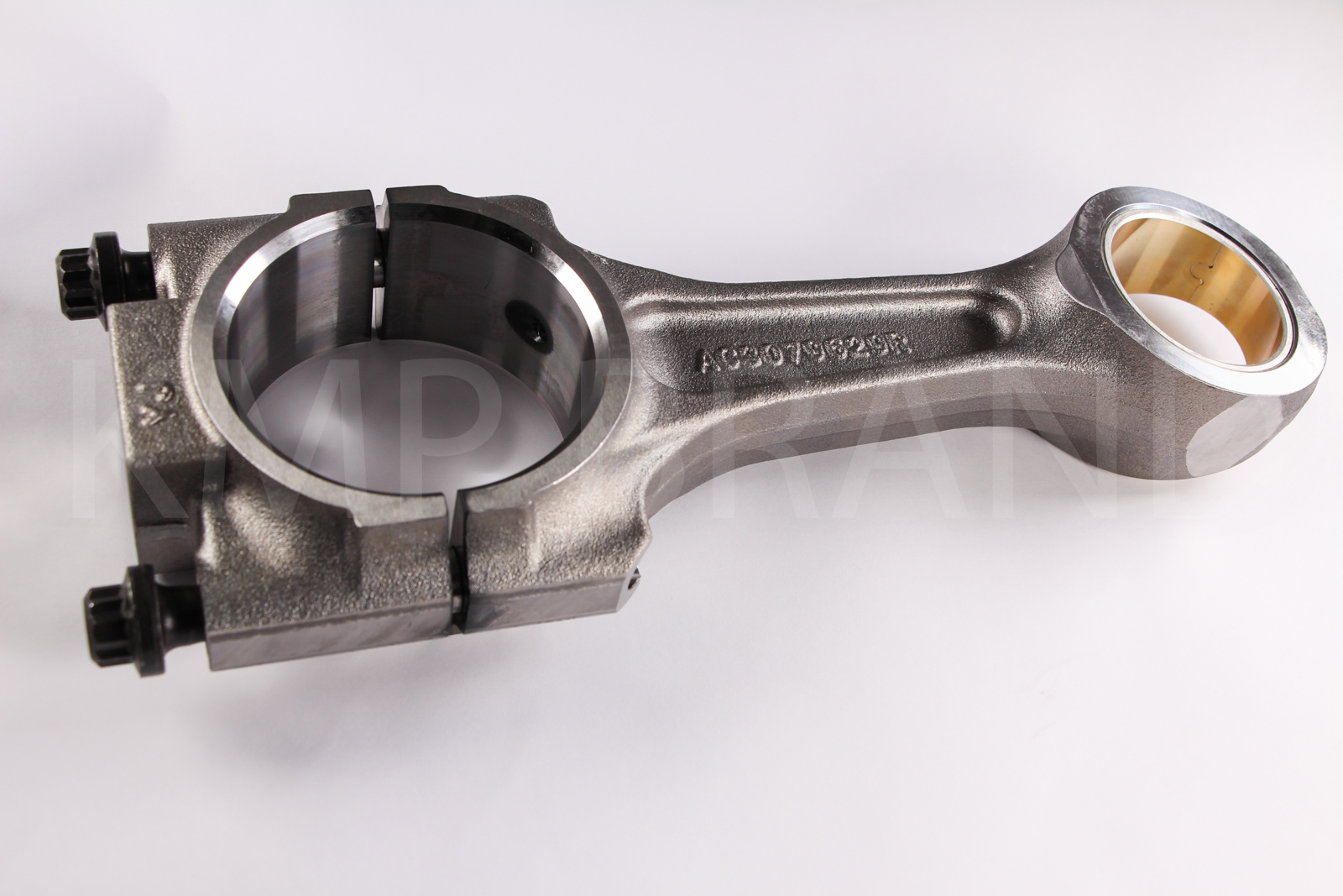 Connecting rod KMP 3899450