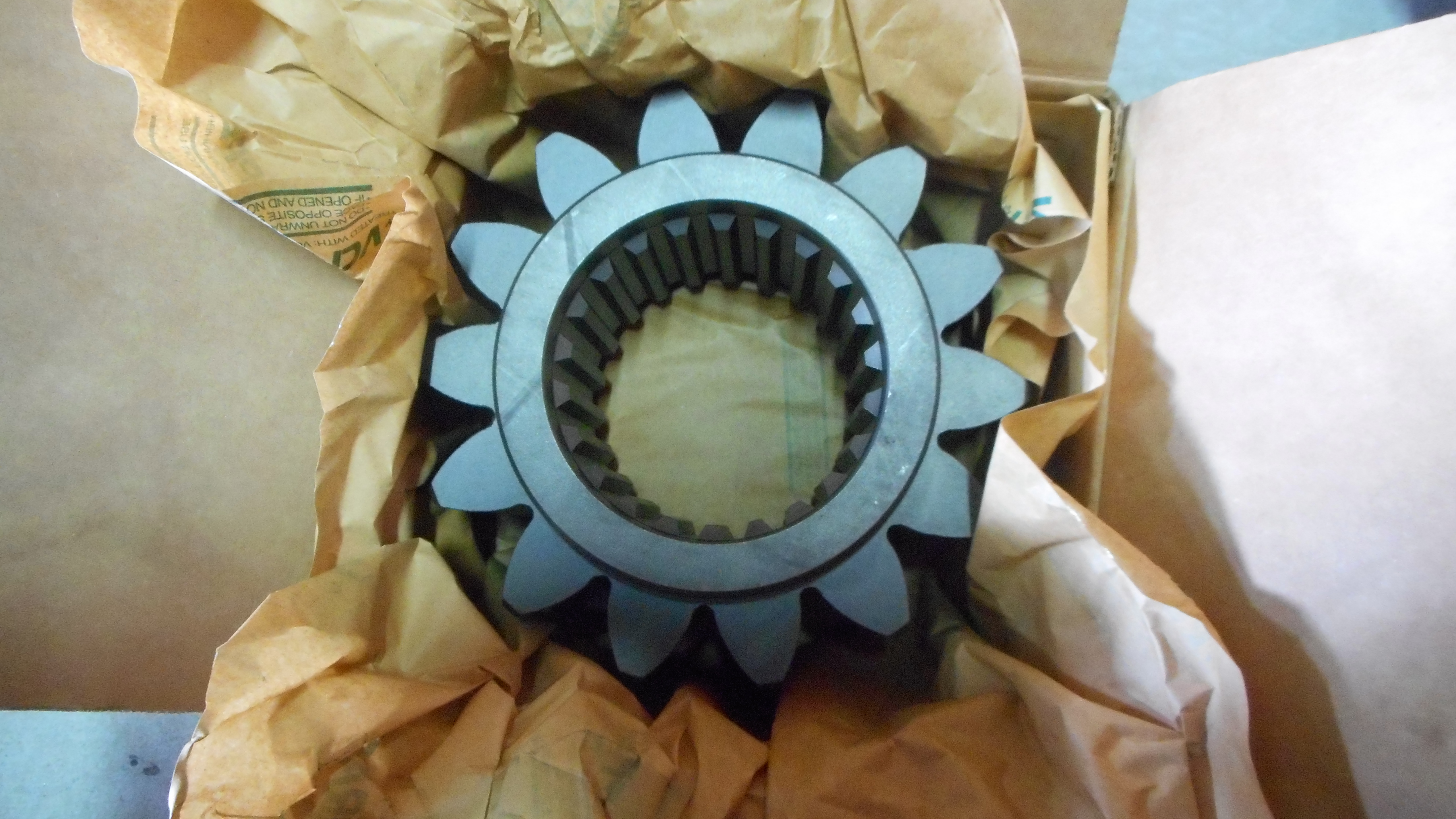 Gear wheel OEM 2404-1065