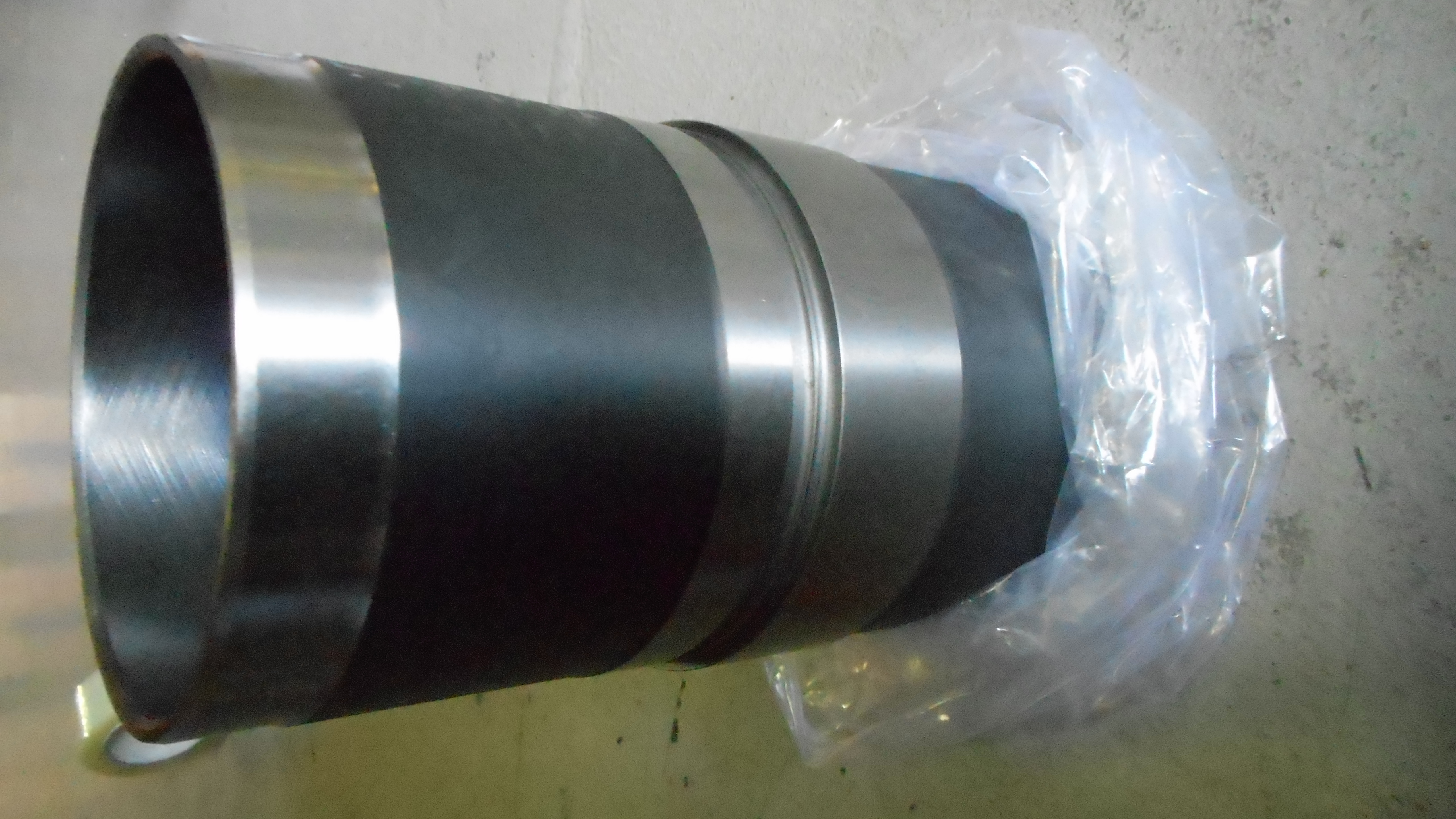 Cylinder block liner KMP 3800328